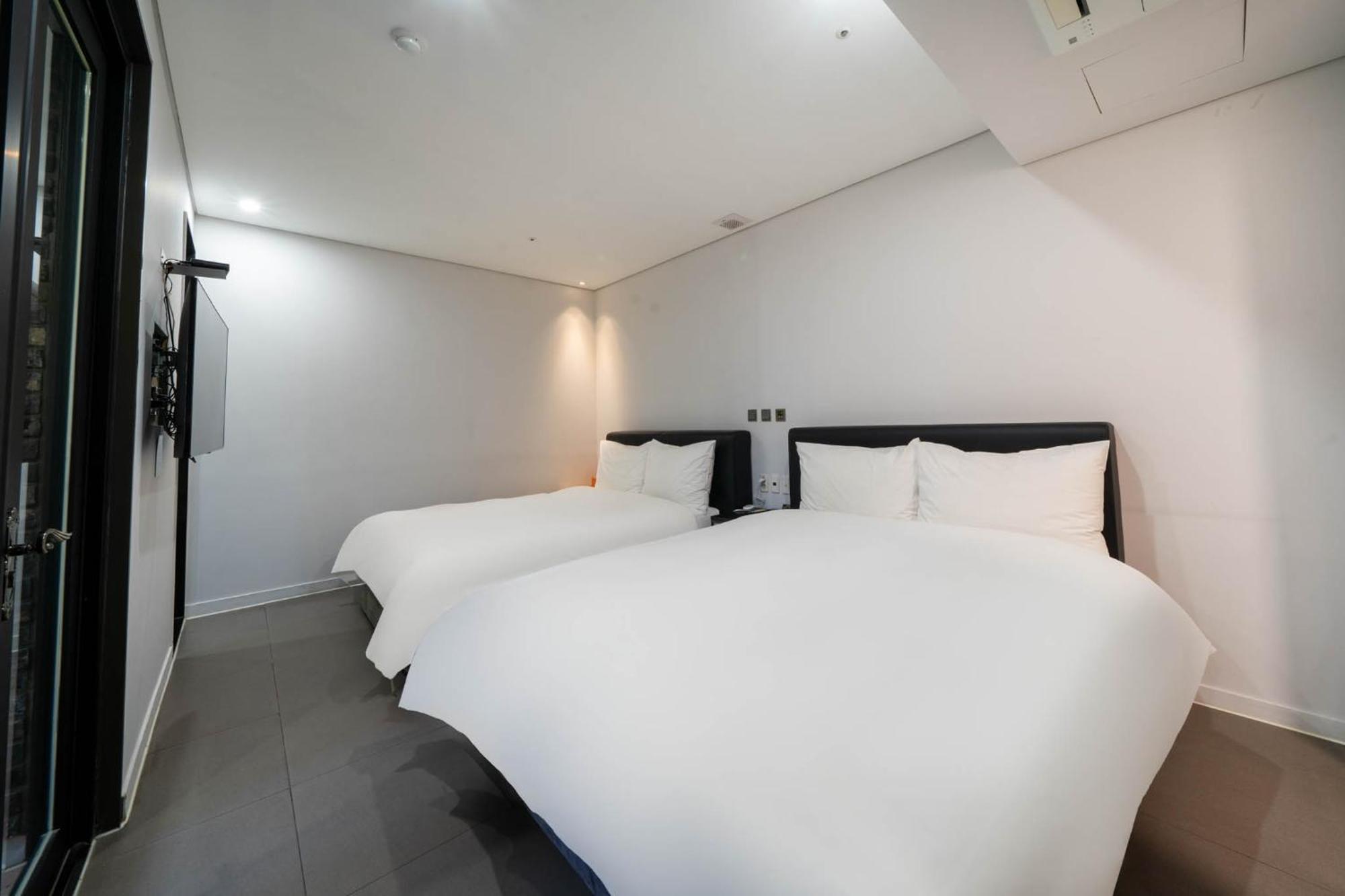 Jb Design Hotel Пусан Стая снимка